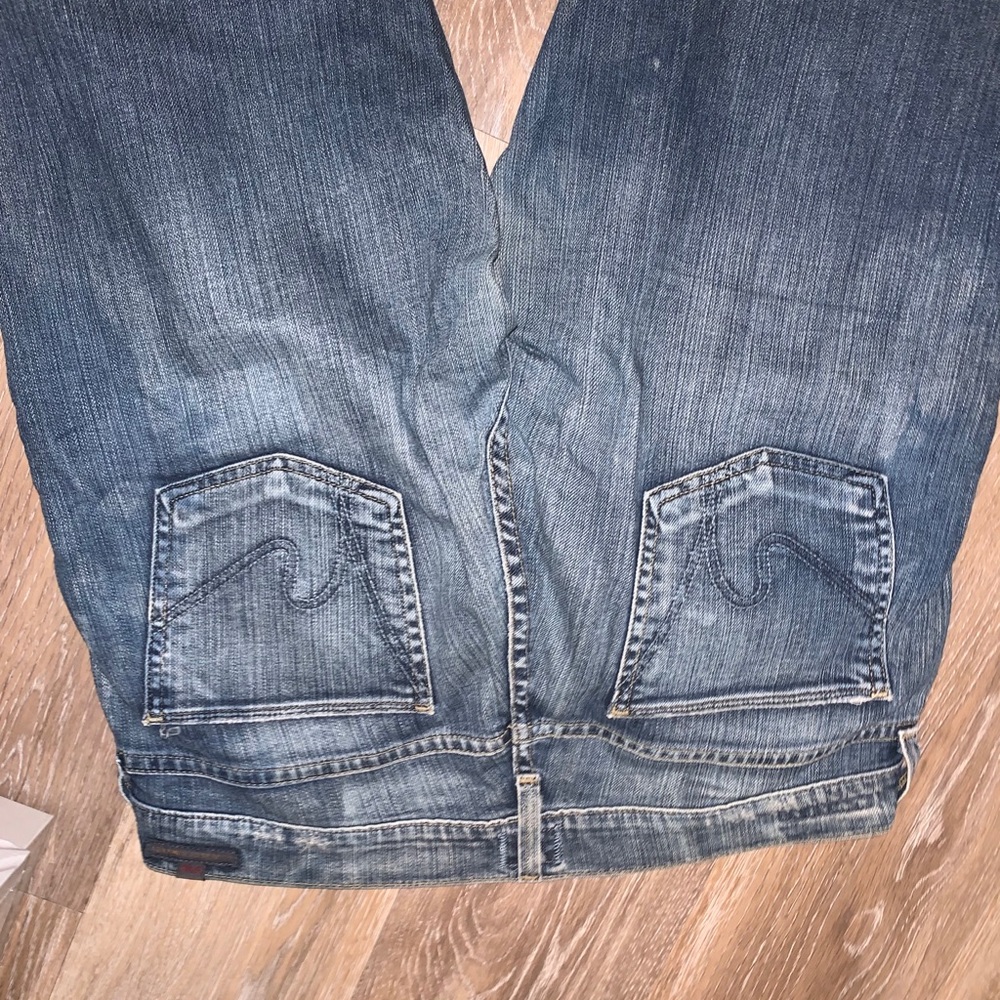 Jeans - Picture 3 of 4